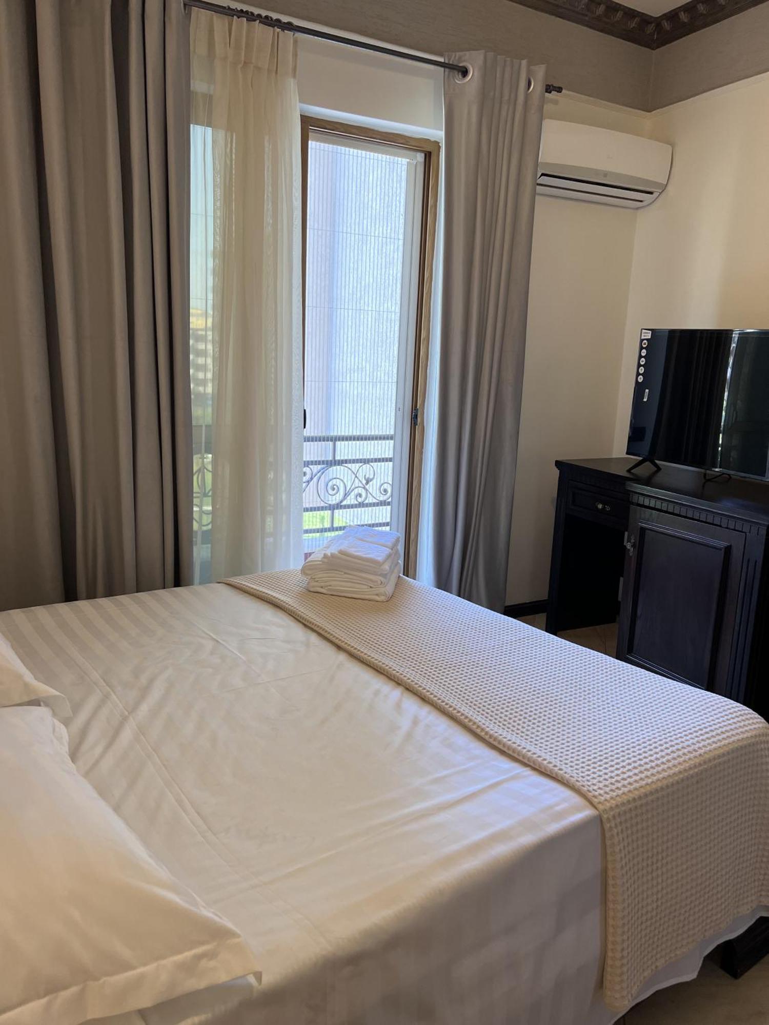 Sofra Resort Kryemëdhej Esterno foto